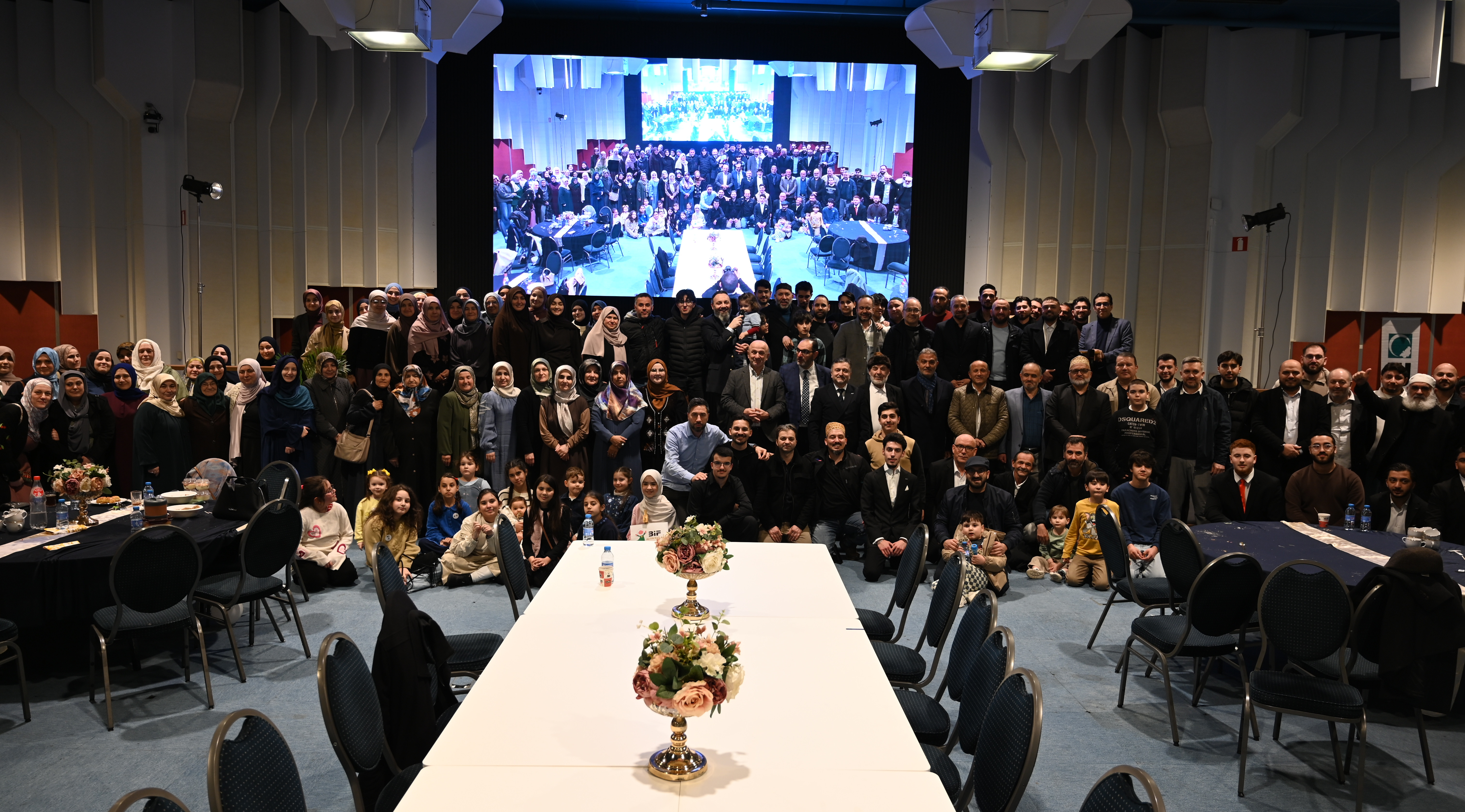 Geleneksel BİF Aile İftarımızı büyük bir birlik ve kardeşlik atmosferinde gerçekleştirdik.